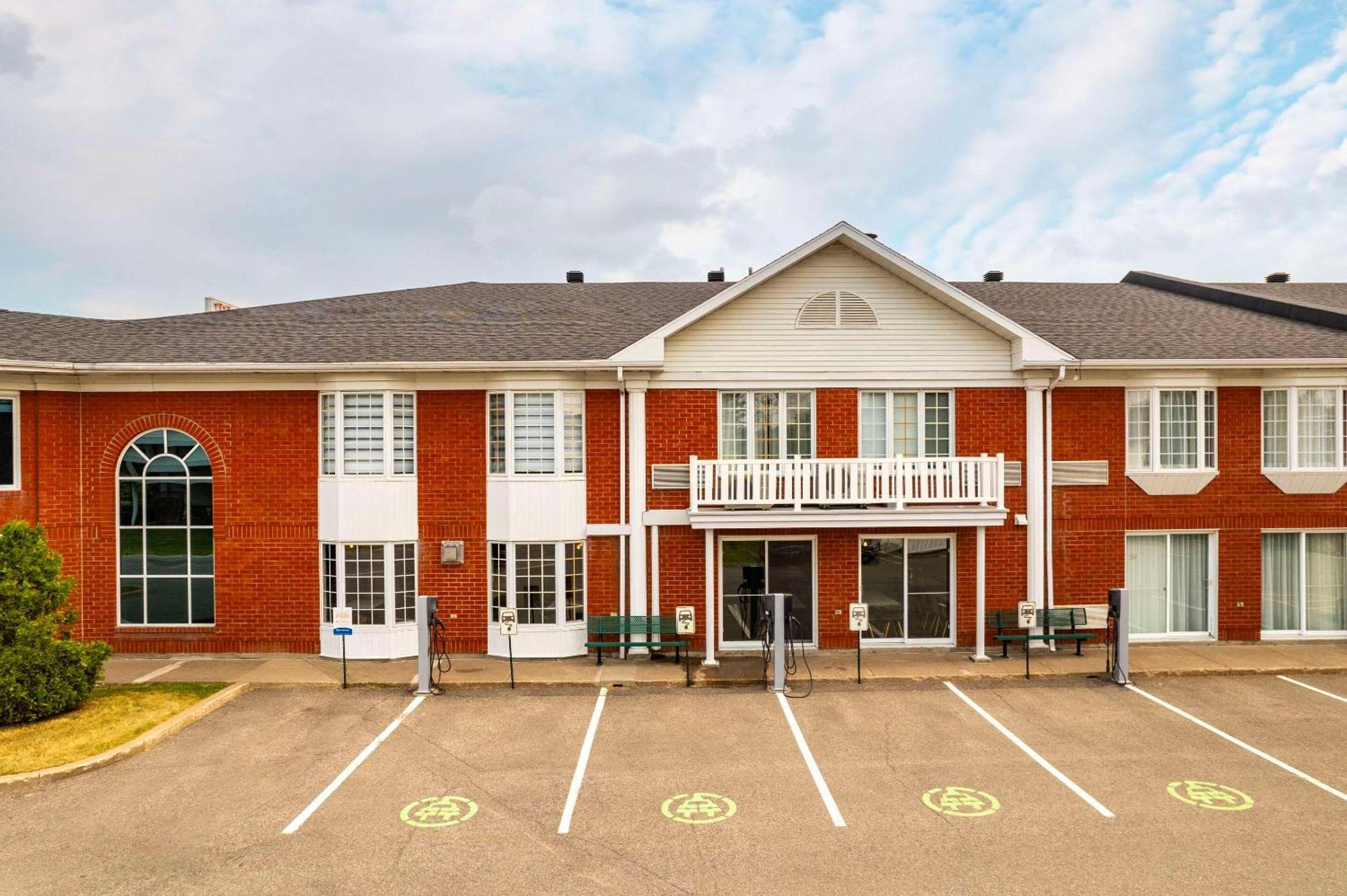 Les Suites De Laviolette Ascend Hotel Collection Trois-Rivières Exteriér fotografie